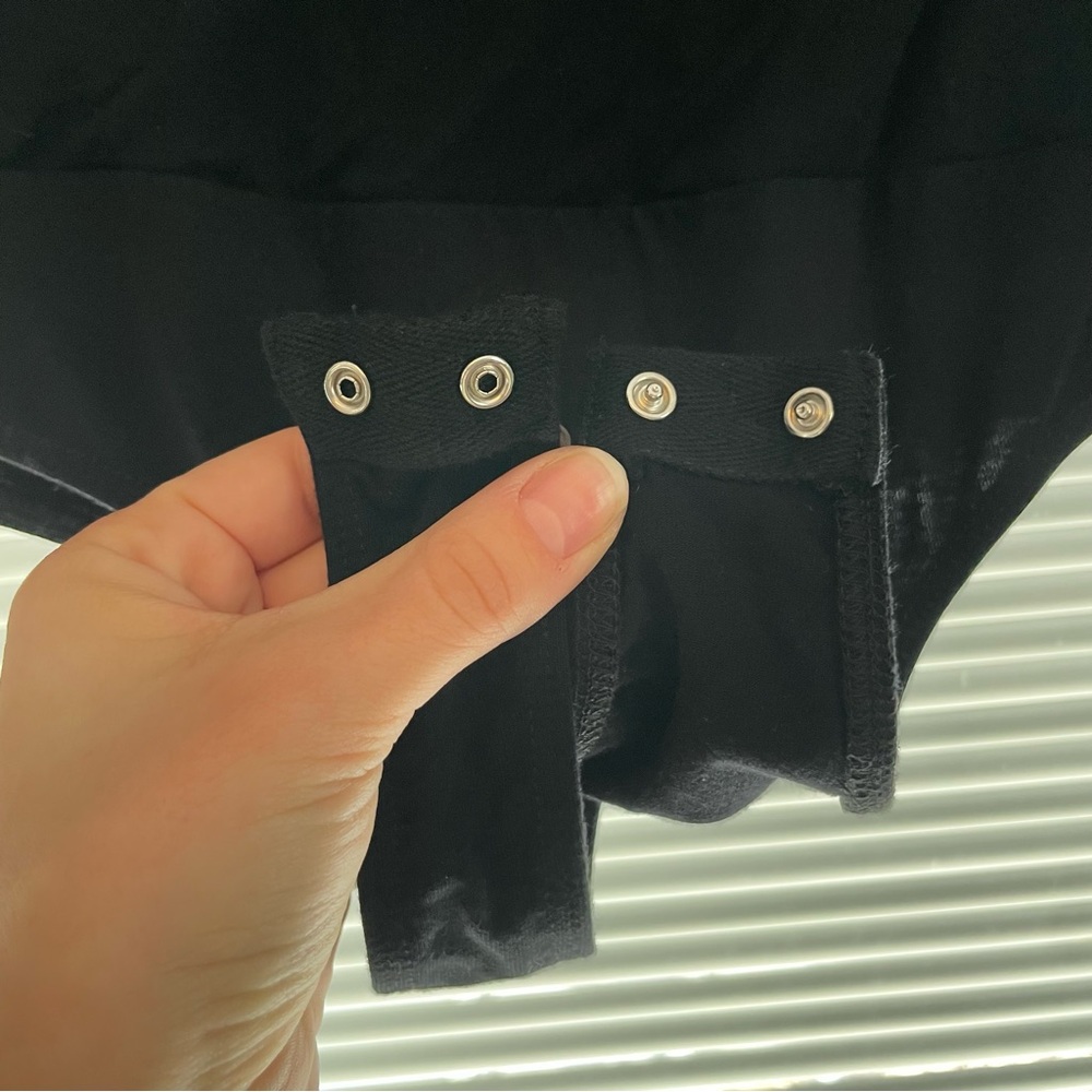 Lulu's Black Backless Long Sleeve Bodysuit XS NWOT - Picture 10 of 16
